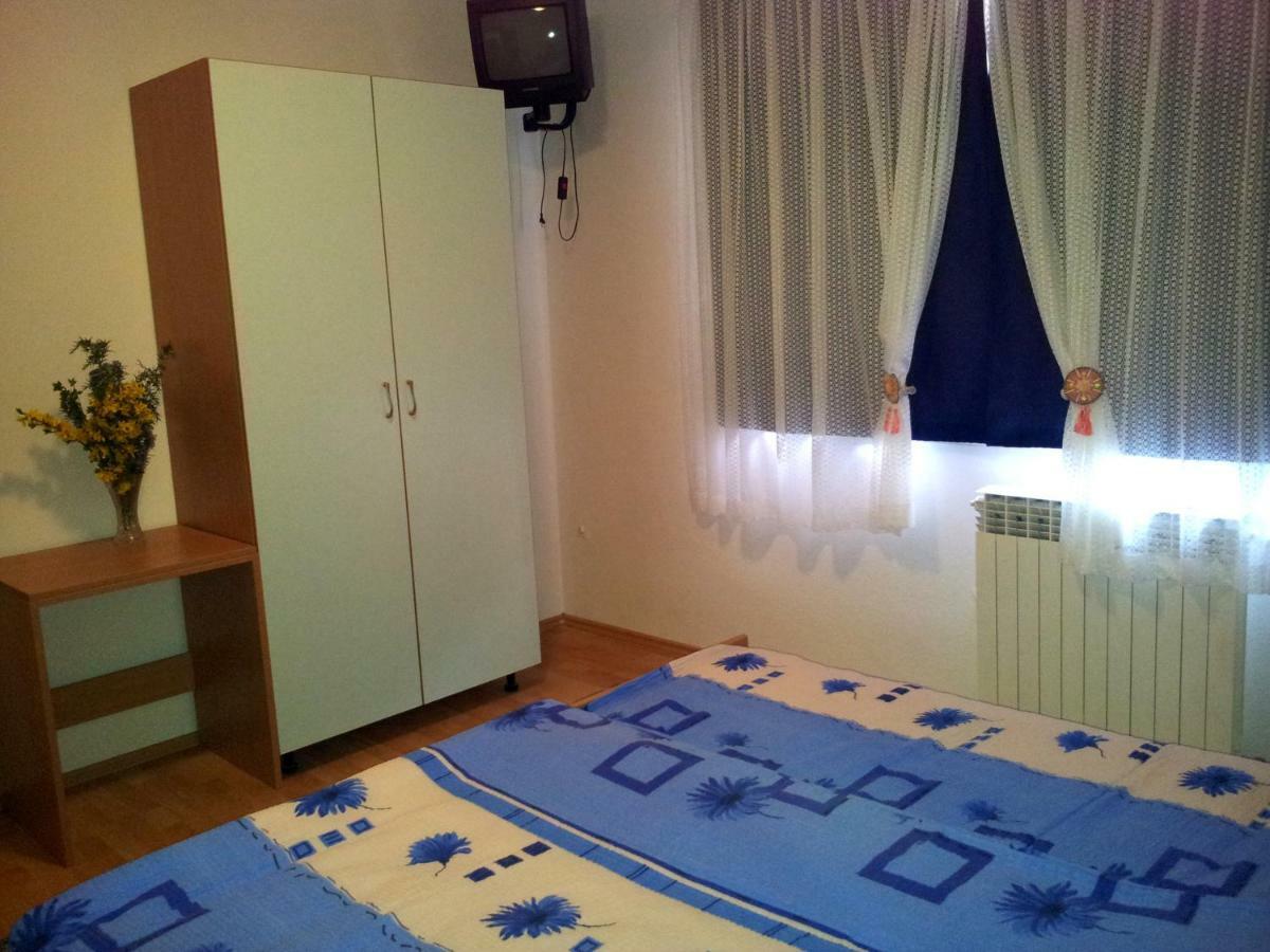 Apartments Ghedas Poreč Extérieur photo
